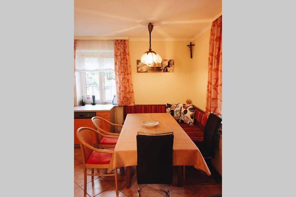 Gemuetliches Ferienhaus Am Waldrand Tröpolach Eksteriør bilde